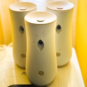 Glade Automatic Spray Dispensers - Cream